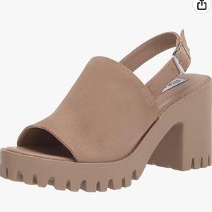 COPY - BNIB Steve Madden lug heel